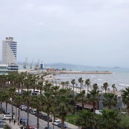 Seaside Luxury Appartamento Durrës